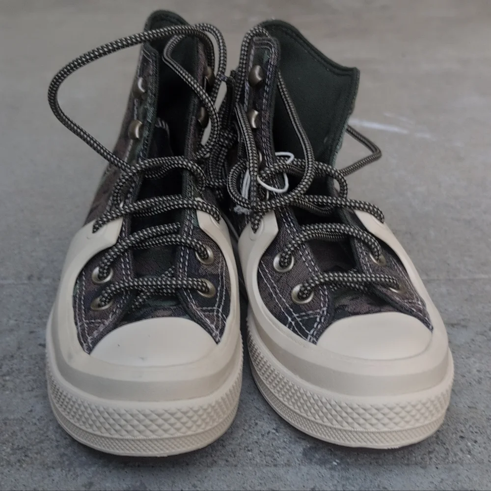 Chuck Taylor All Star Construct High 'Black Joy' (SKU:A05308C). Women's Size 4.5 - Picture 2 of 7